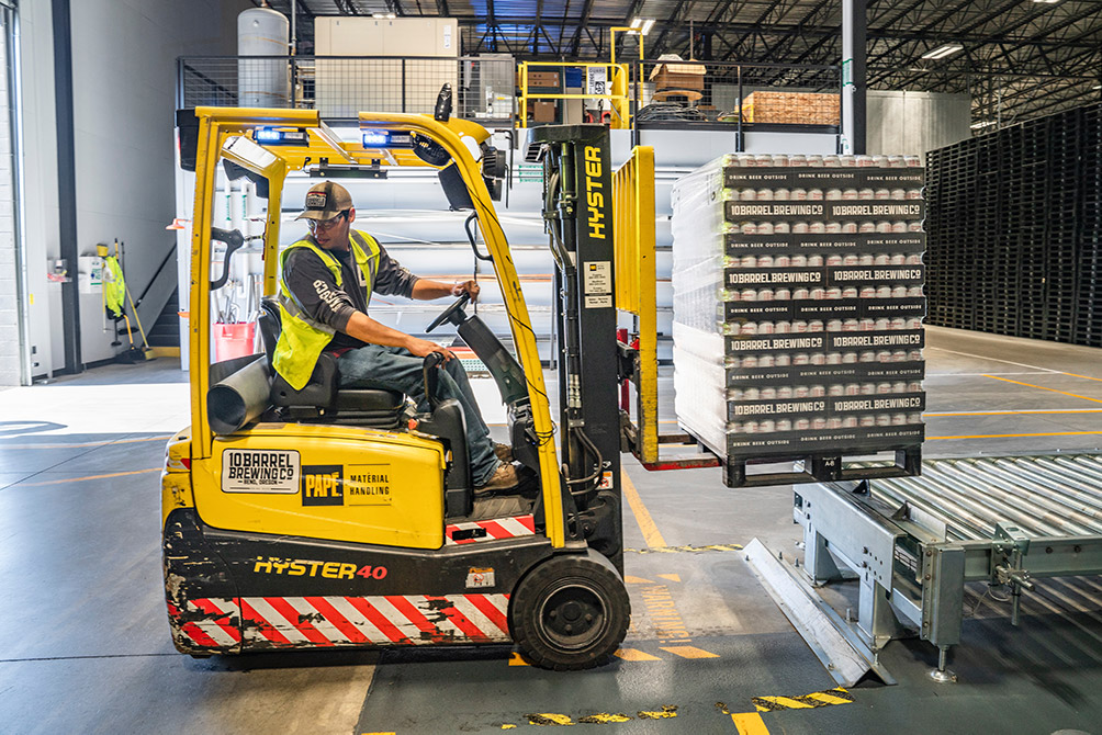 WAREHOUSING Image
